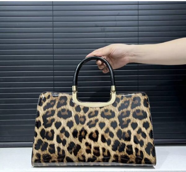 LUXURY