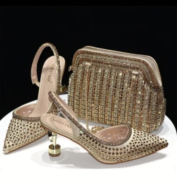 LUXURY - Image 2