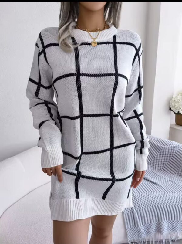 Women Causal Knitted Autumn / Winter Sweater - Image 4