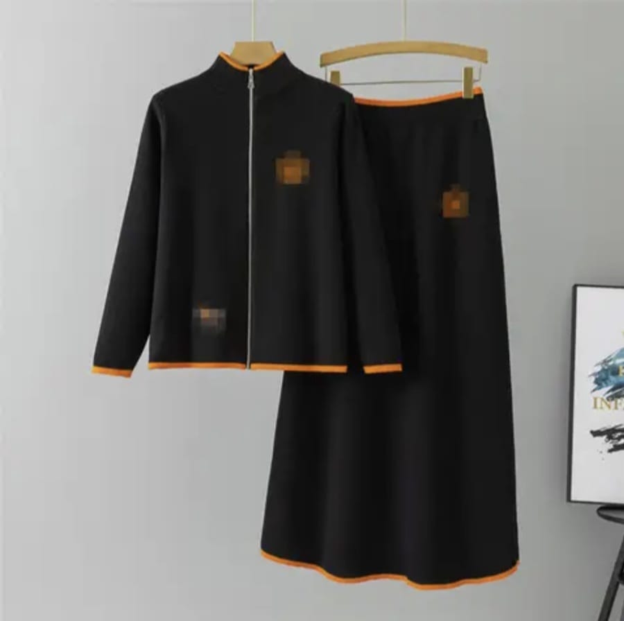 Fashion 2025  Fall Winter - Image 2