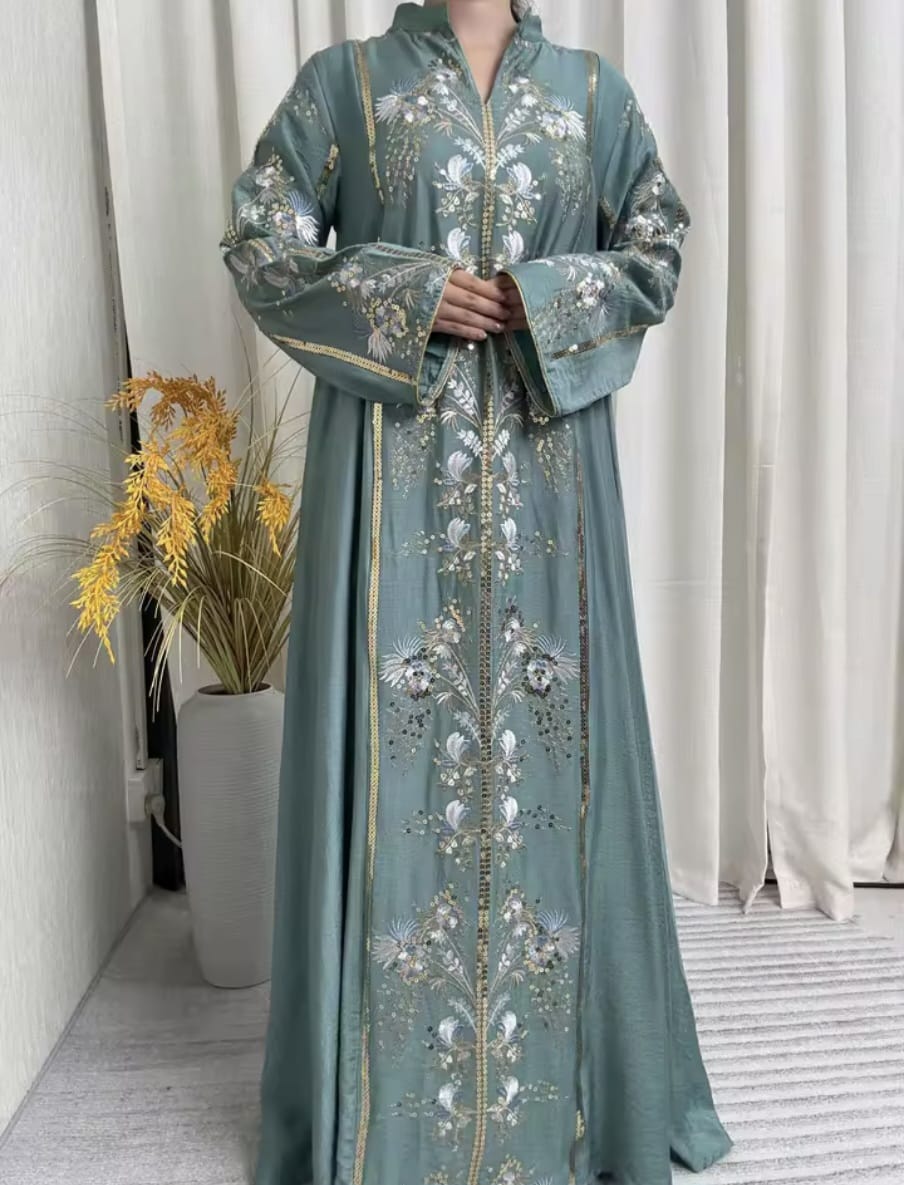 Islamic Dress With Distinctive Neck Design - Image 3